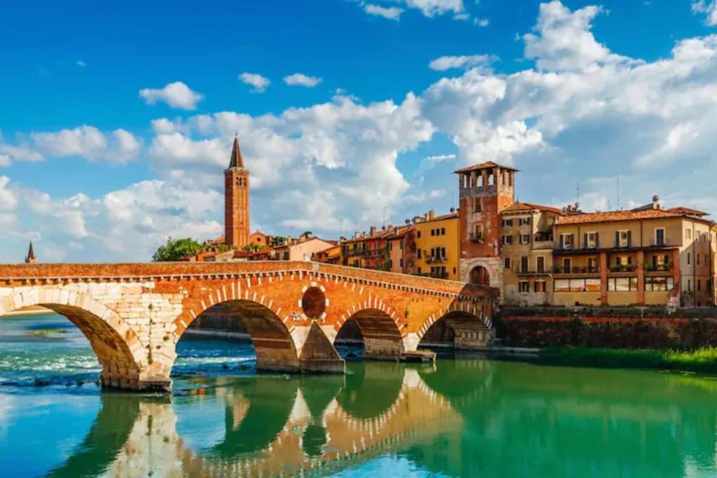 Verona - Fierhaus - Garage & Wifi Dış mekan fotoğraf