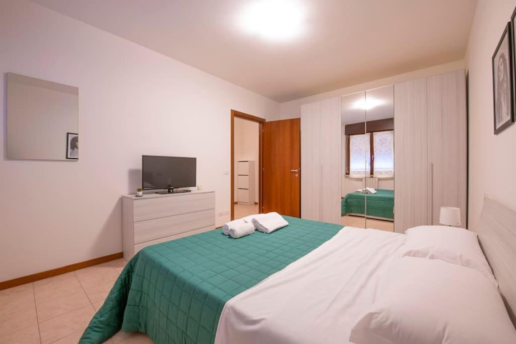 Verona - Fierhaus - Garage & Wifi Dış mekan fotoğraf