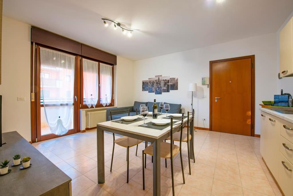 Verona - Fierhaus - Garage & Wifi Dış mekan fotoğraf